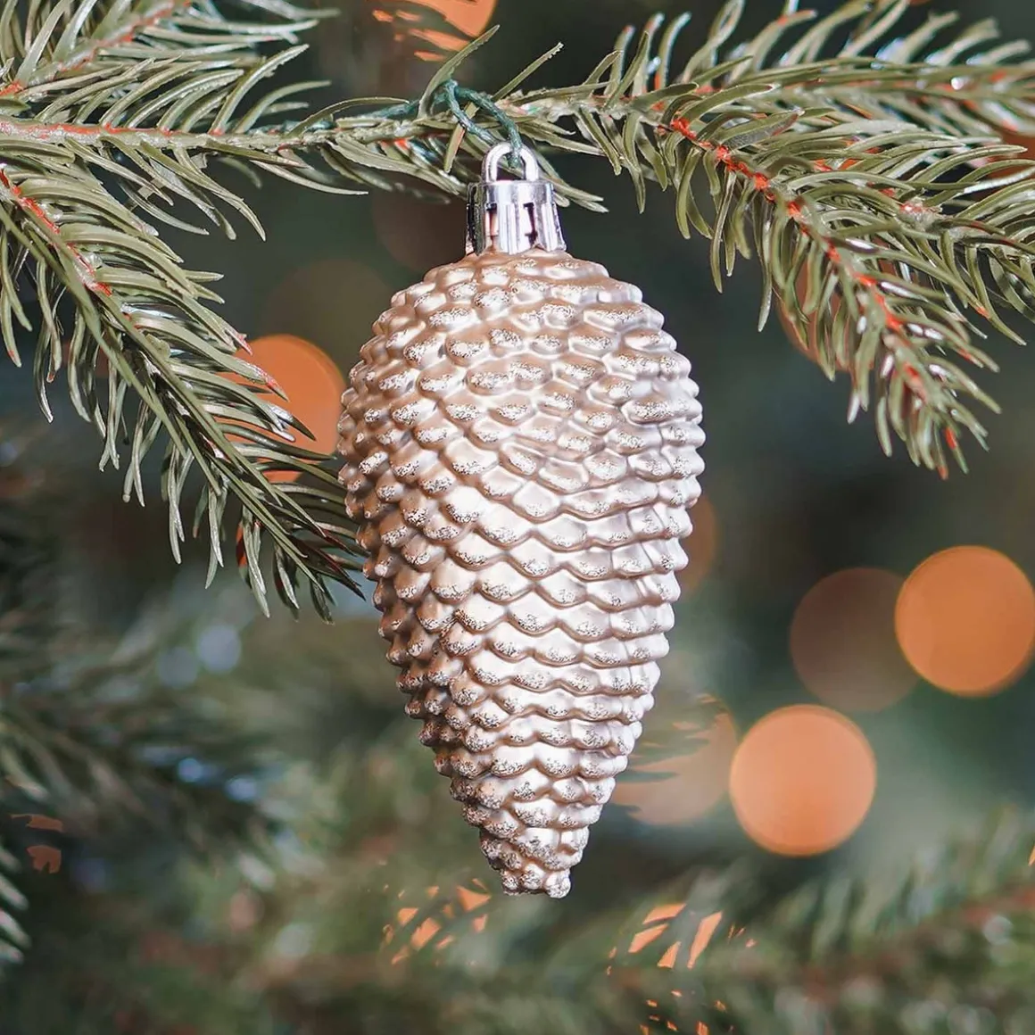 6 Shatterproof Pine Cones 9cm Light Gold