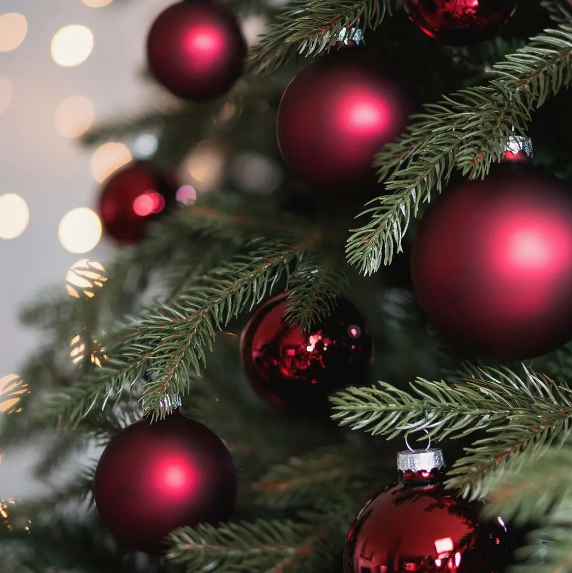 Box Of 44 Dark Red Baubles | Glass | 5-8 Cm