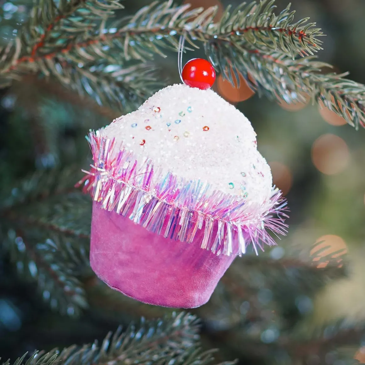 Christmas Ornament Cupcake | White Pink | 12 Cm