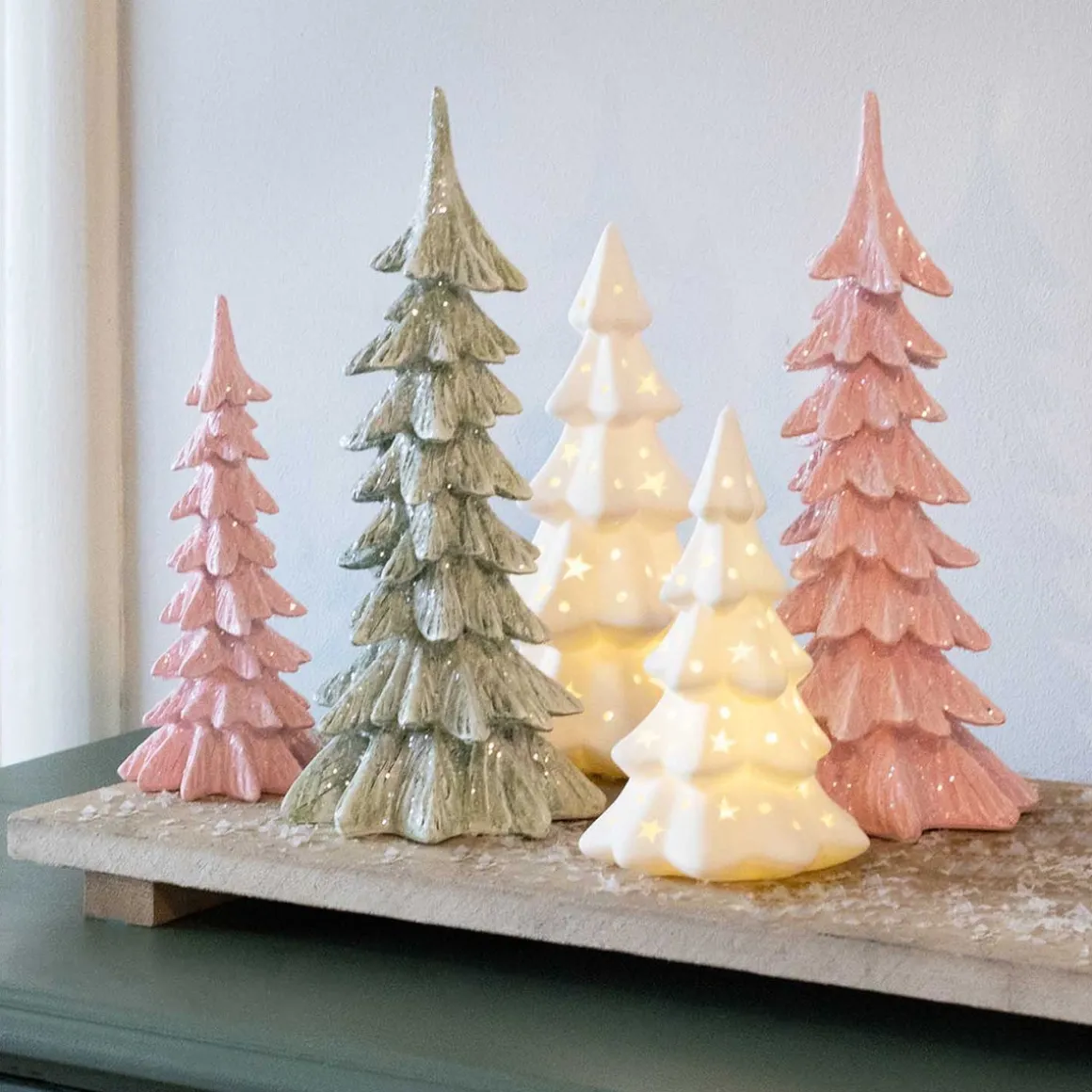 Christmas Tree Figure 27cm Green