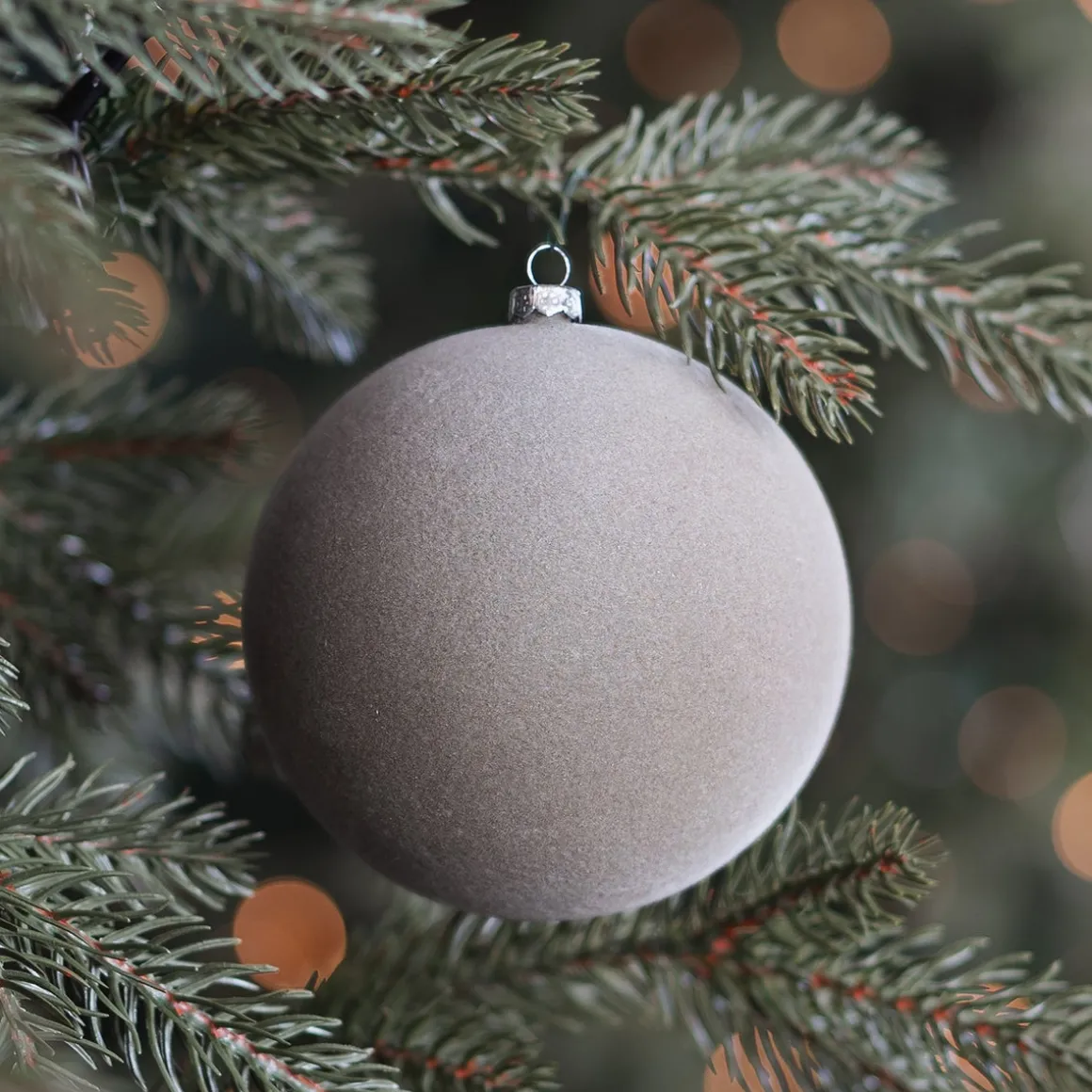 Cotton Green Velvet Unbreakable Christmas Bauble