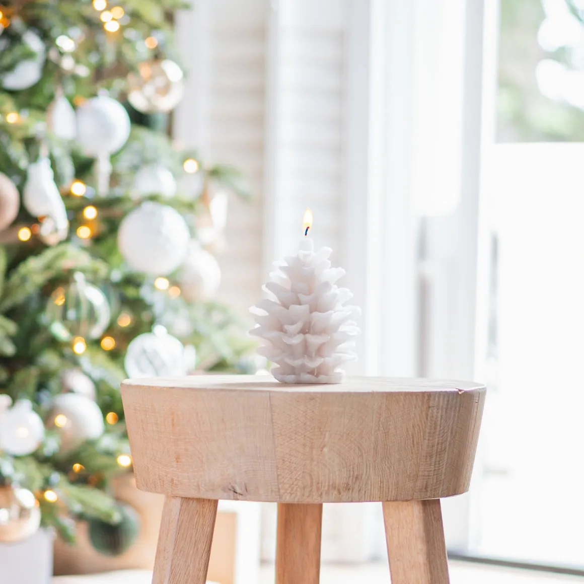 3D Taupe Pinecone Candle