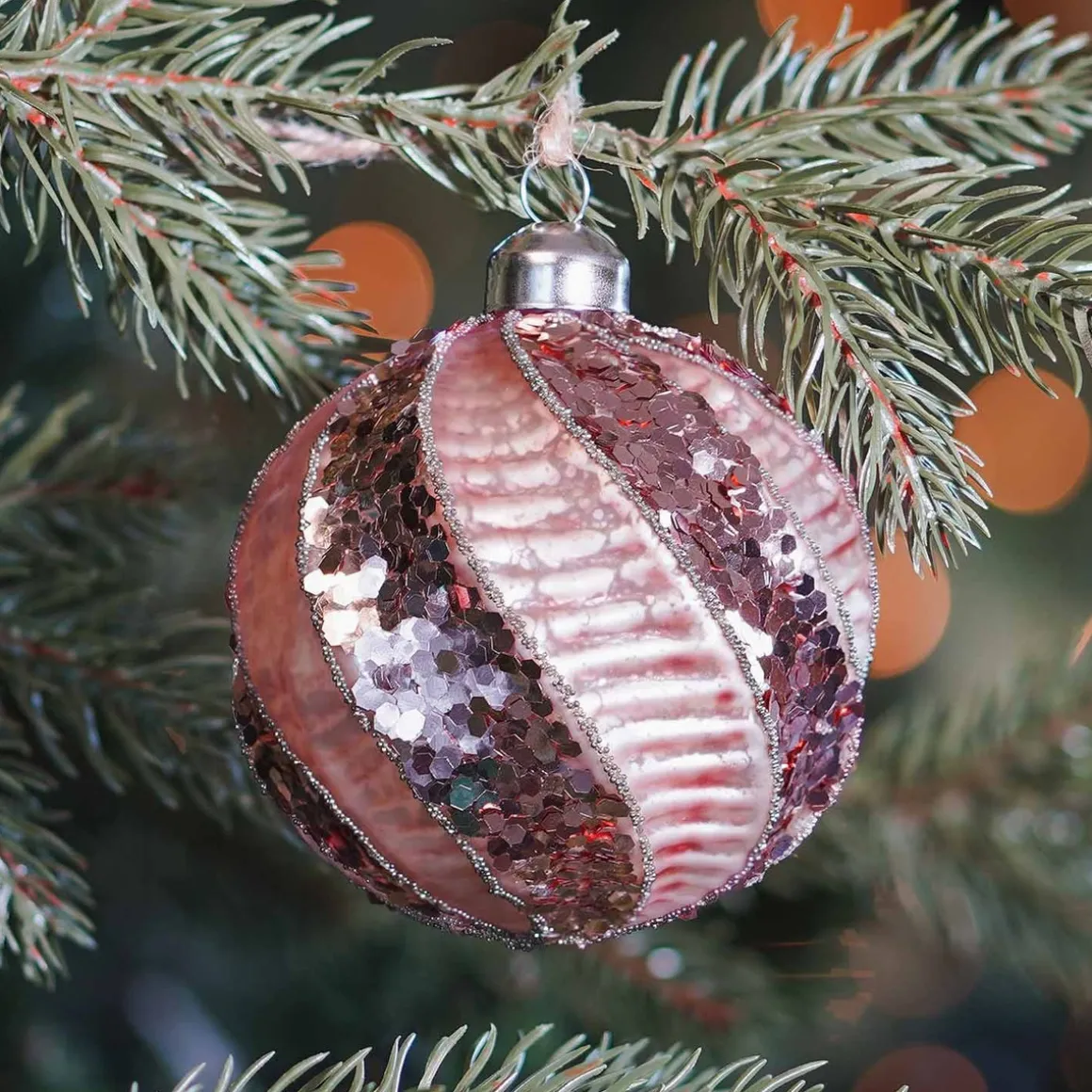 Glass Bauble Swirl | Antique Pink | 8 Cm