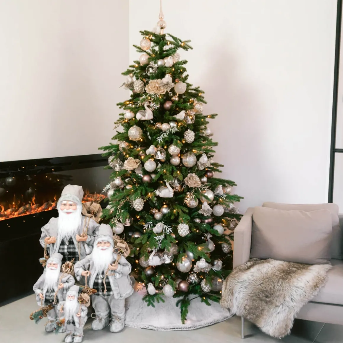 Glitter Garland With Leaves 260cm Champagne
