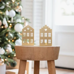 Gold Canal House For Festive Atmosphere