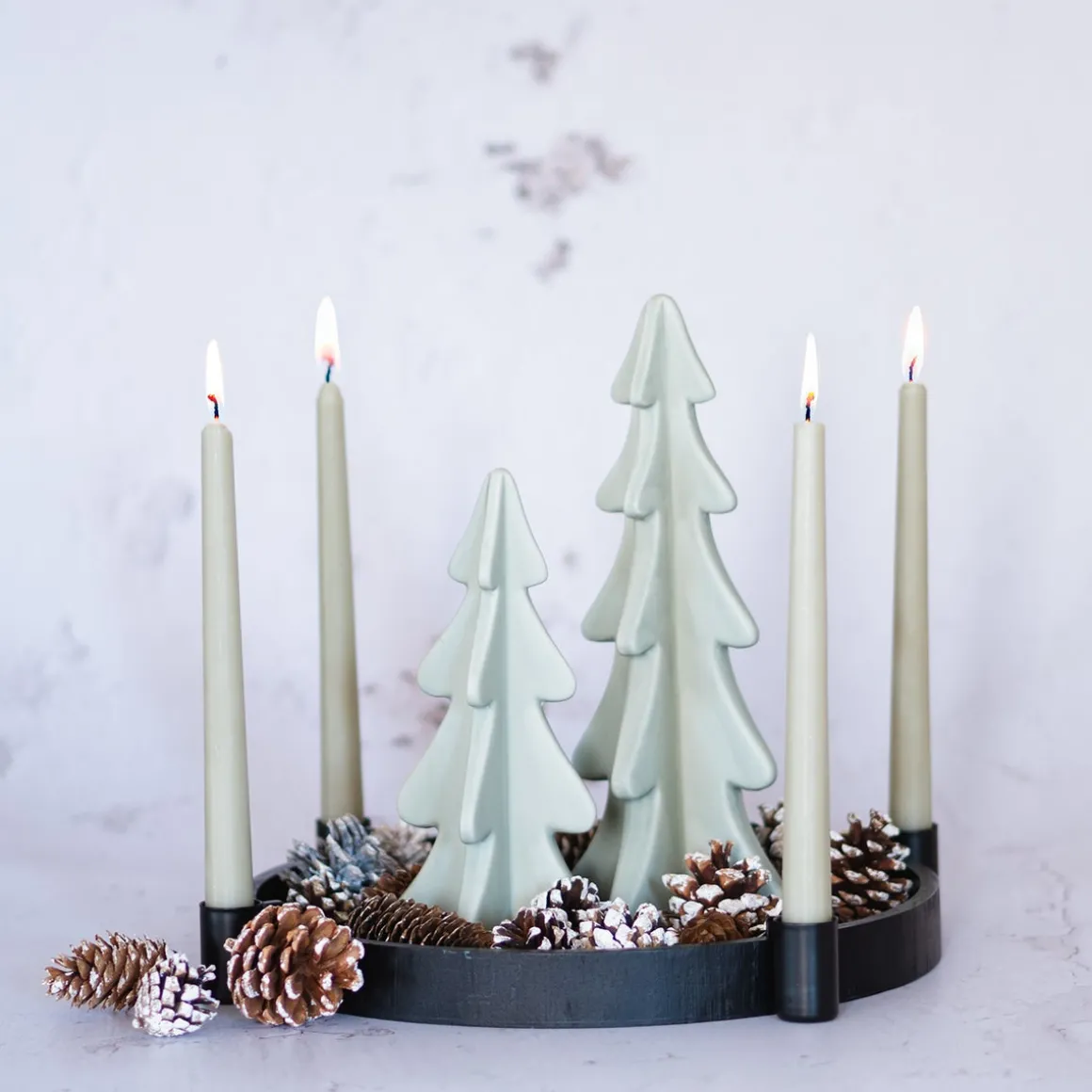 Large Cottage Green Porcelain Christmas Tree