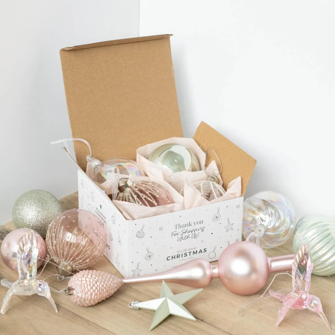 Luxury Glass Christmas Bauble With Icicles 8 Cm Transparant Pink