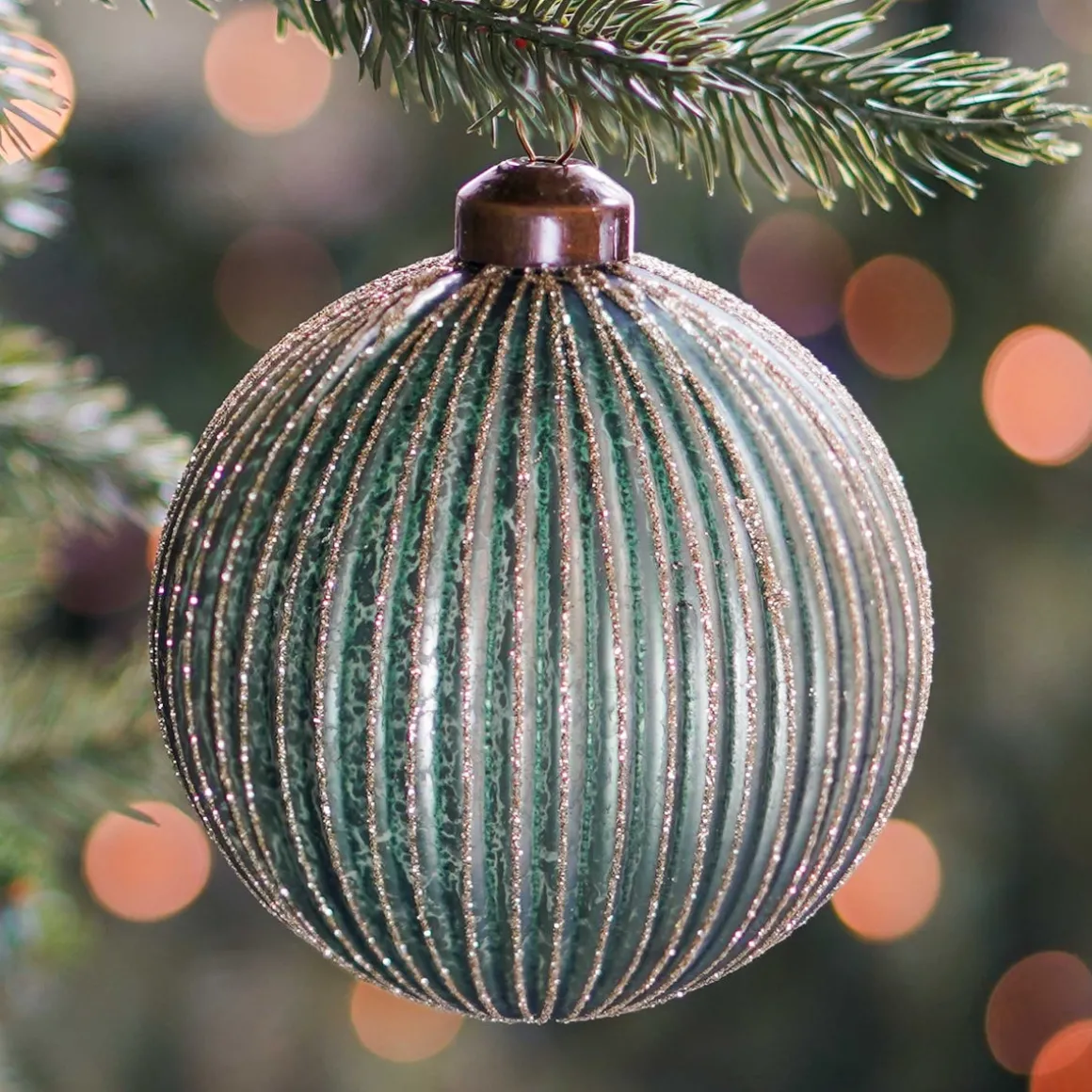 Luxury Vertical Relief Bauble With Glitter | Glass | Green-Gold | 10cm