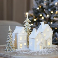 Miniature House | Porcelain | LED Lighting | 16cm
