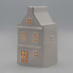 Miniature House | Porcelain | LED Lighting | 17cm