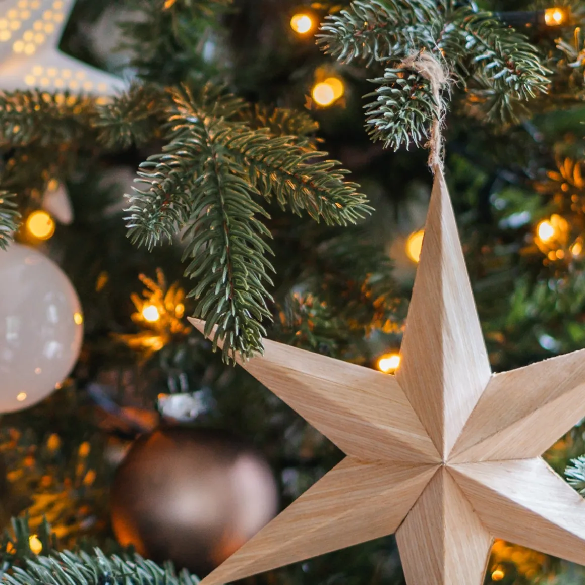 Paper Christmas Star With Realistic Wood Grain