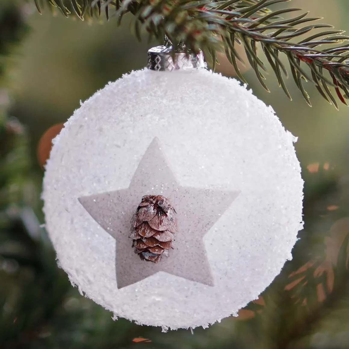 Plastic Christmas Bauble With Star 8 Cm White