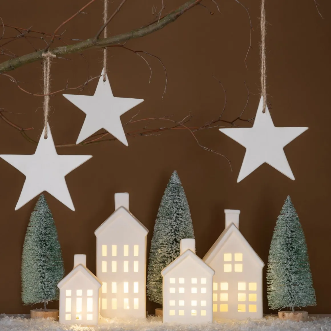 Porcelain House With LED | 11 Cm | White