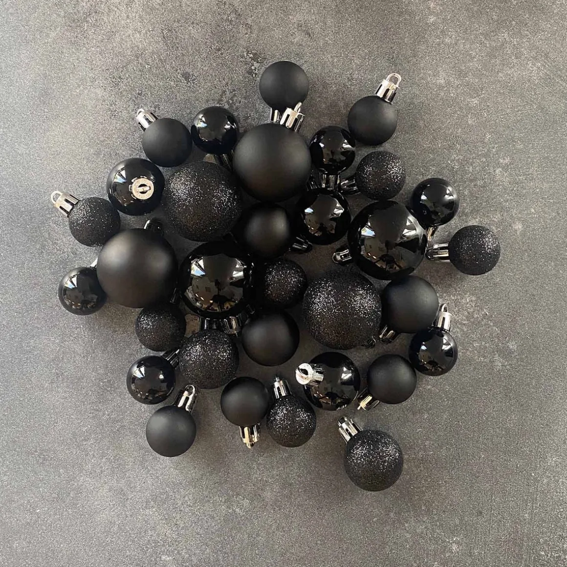 Set Of 32 Black Mini Shatterproof Baubles, 2.5-4 Cm